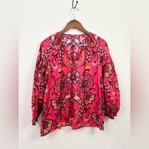Cara Cara Aramis Top pink with a multi-colored floral and peacock print size M